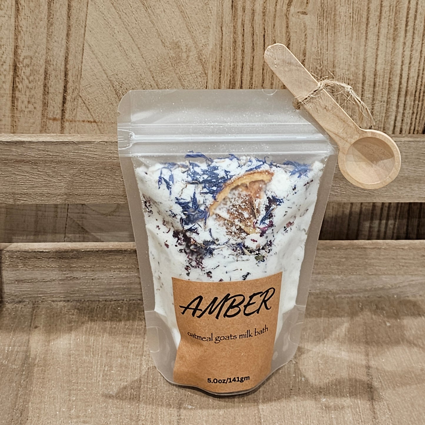 Oatmeal goats milk bath