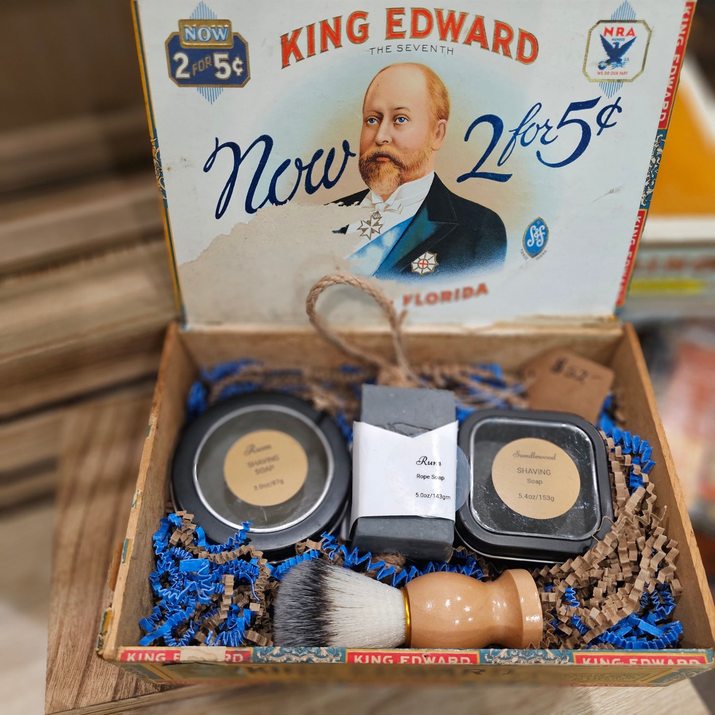Gift Box/Cigar Box for Men